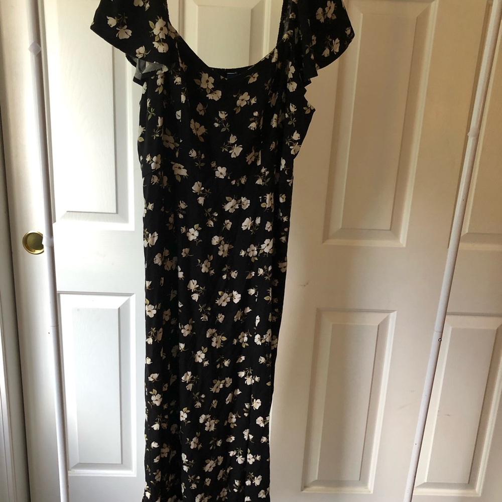 Old Navy Black Maxi Dress with Cream Floral Print